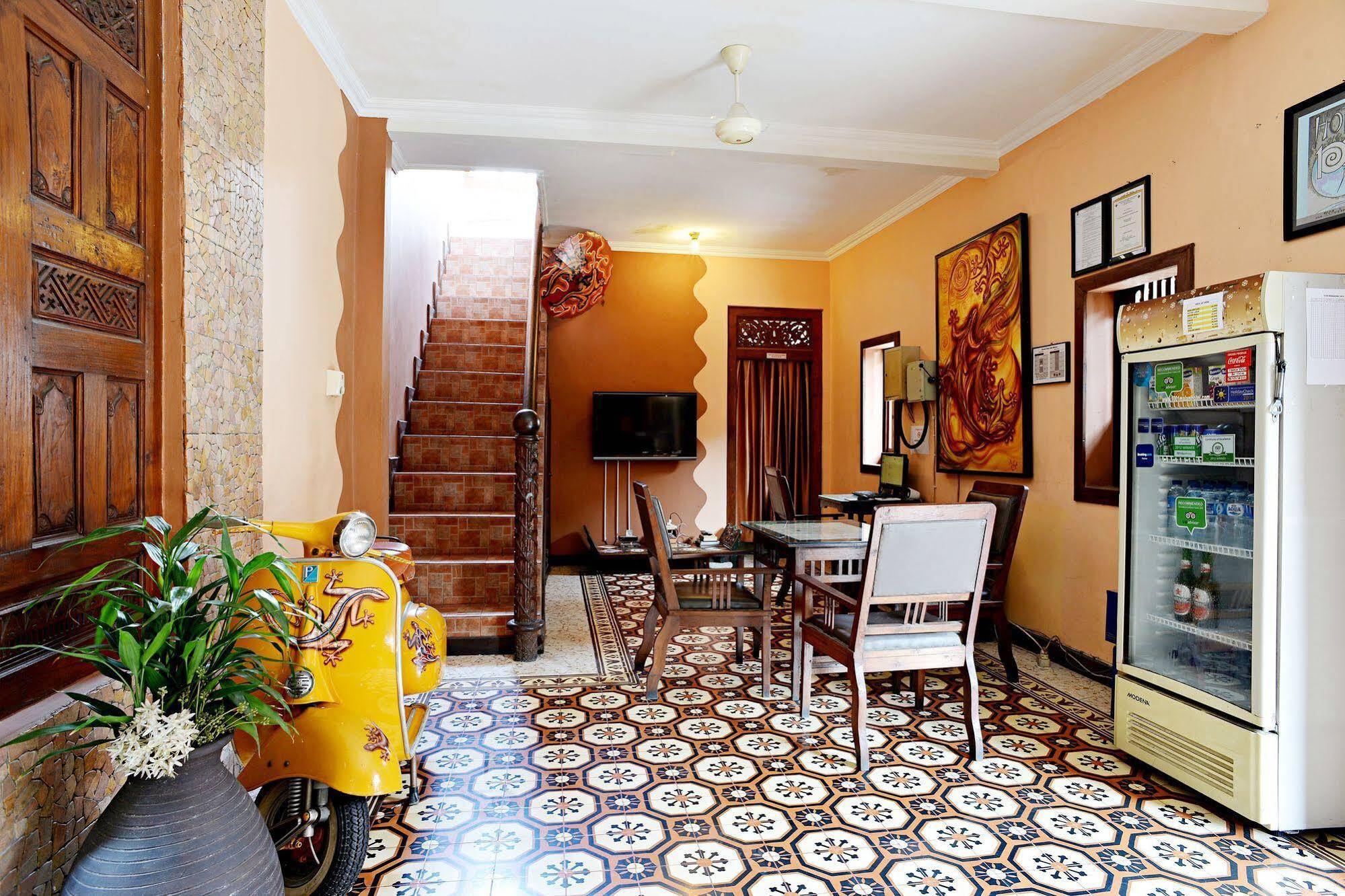 יוגיאקרטה Zen Rooms Malioboro Sosrowijayan Wetan מראה חיצוני תמונה